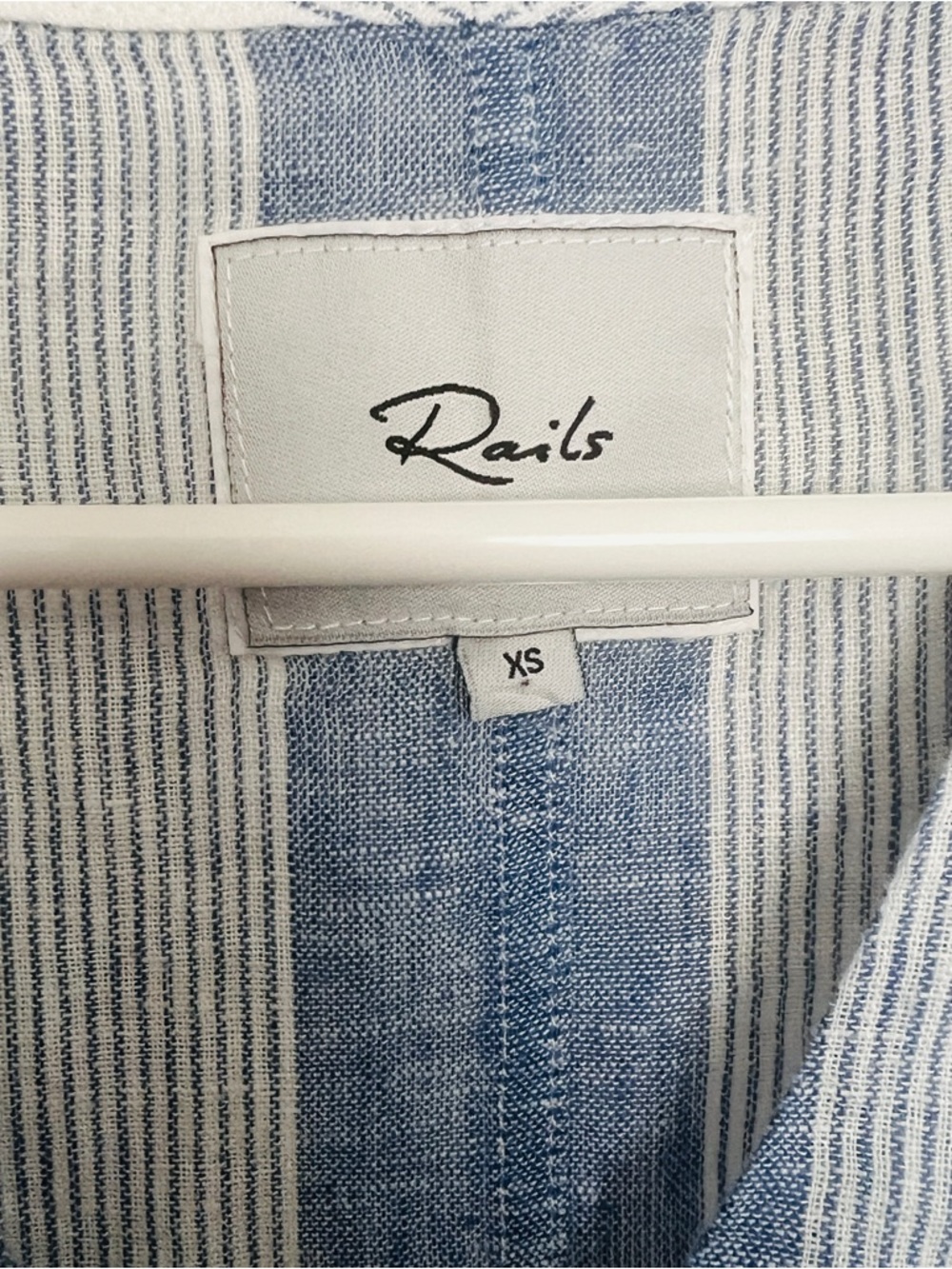 Rails Thea Tie Front Top SZ XS Blue/White Linen Blend Preppy Coastal Vacay - Picture 8 of 10